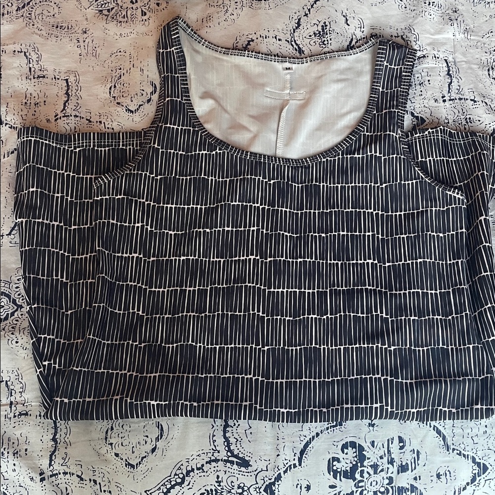 NuuMuu scoop neck dress with back pocket - like new - size M